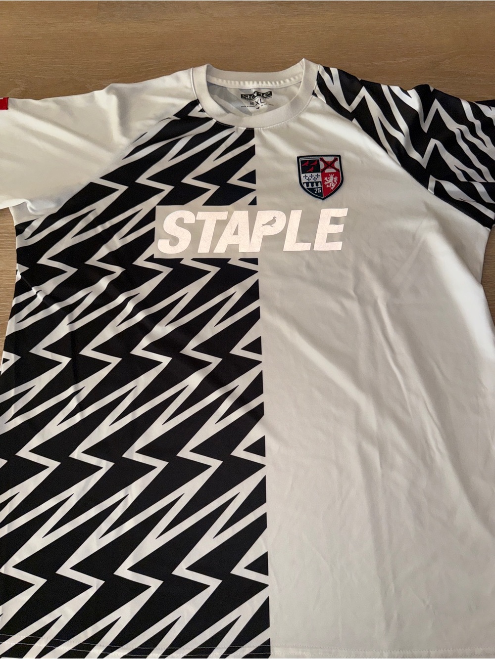 Pigeon Brand Staple 75 Soccer Jersey - Picture 3 of 5